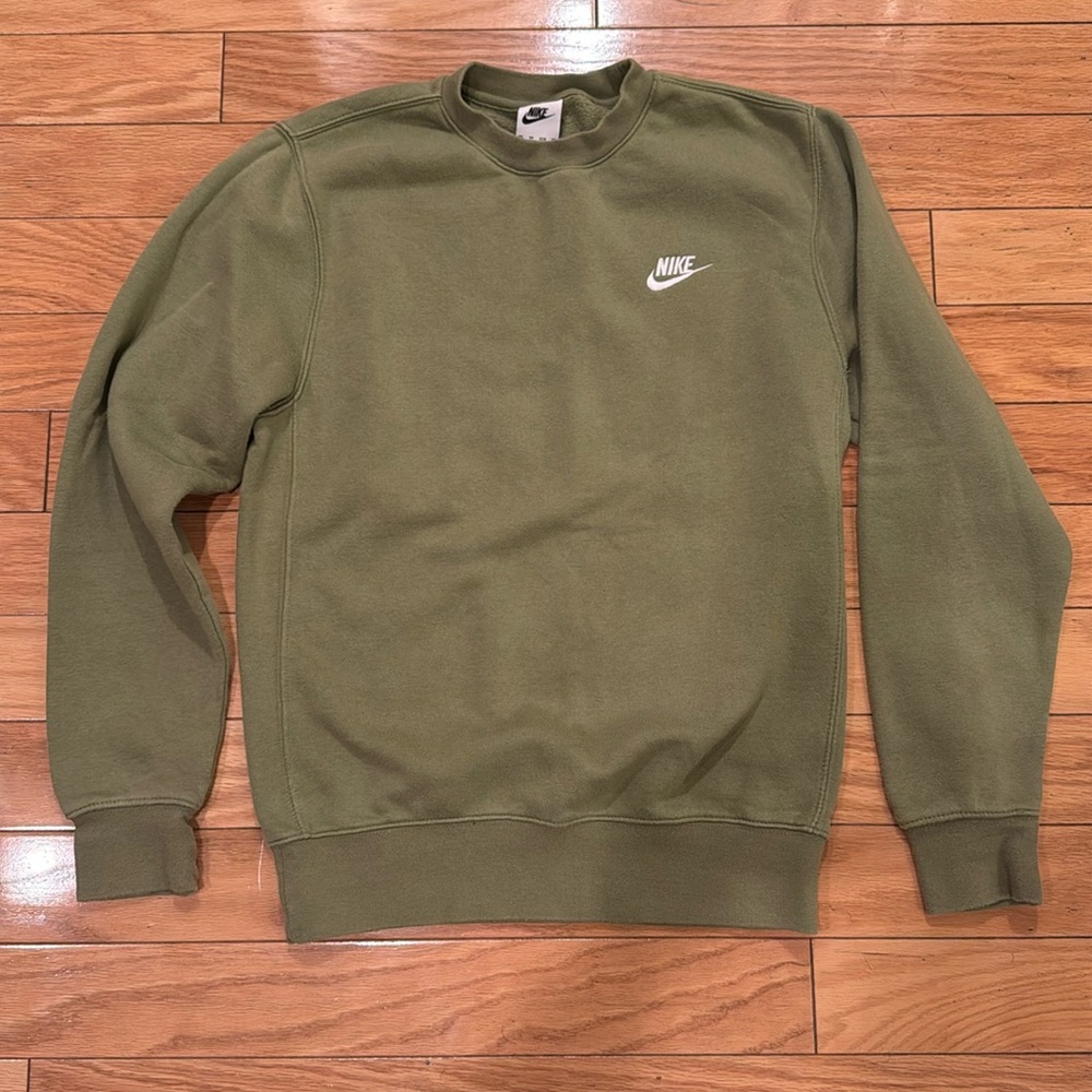 Nike sweatshirt size XS
